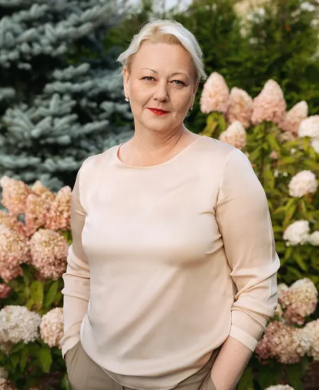 Анастасия Максимова