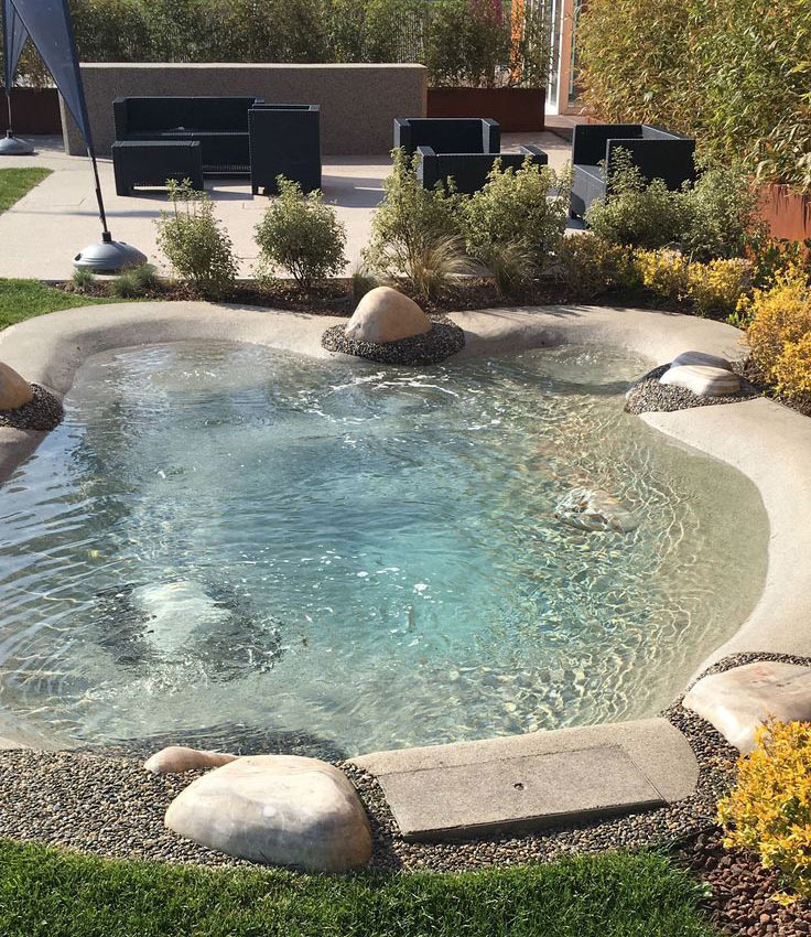 Пруд из бетона — практические советы